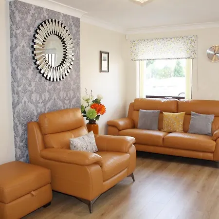 Centre Town House With Riverside Views And Free Parking 1bak בית נופש יורק